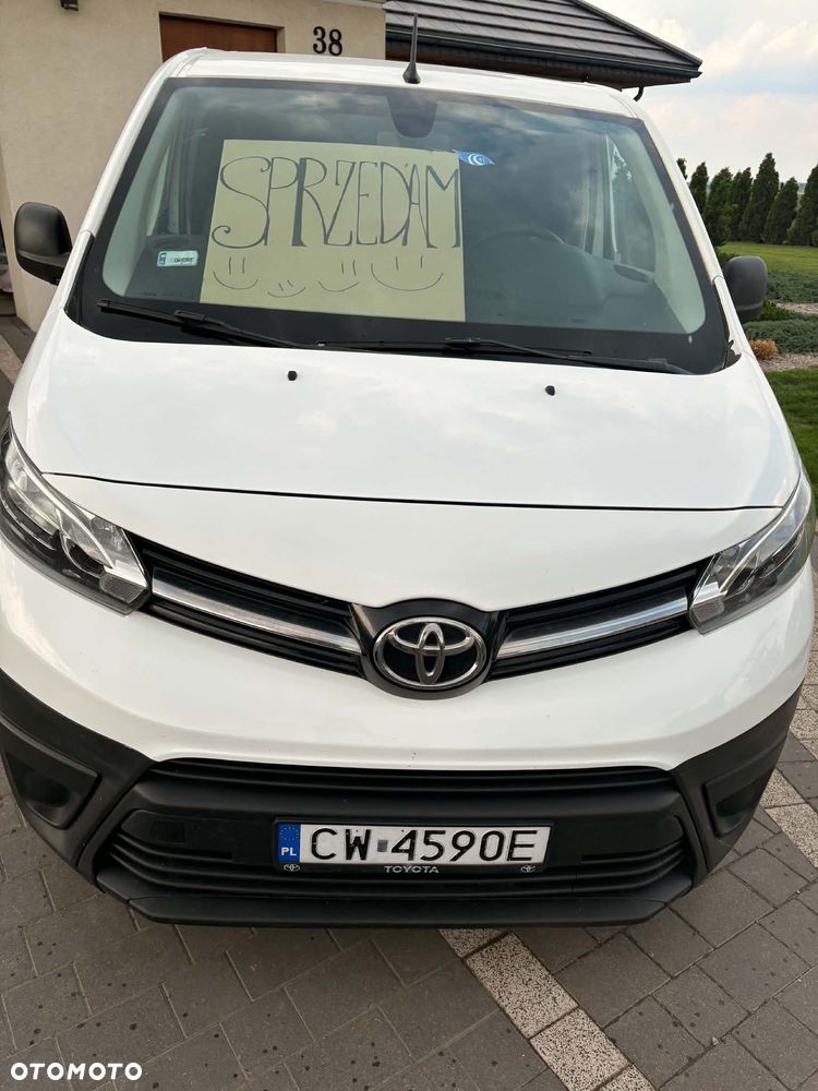 Toyota ProAce Kombi D-4D Medium 2,7t - 6