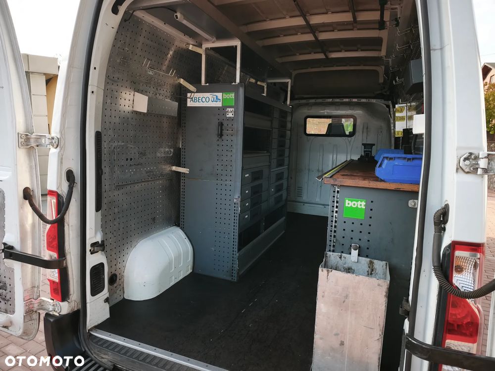 Renault Master - 30