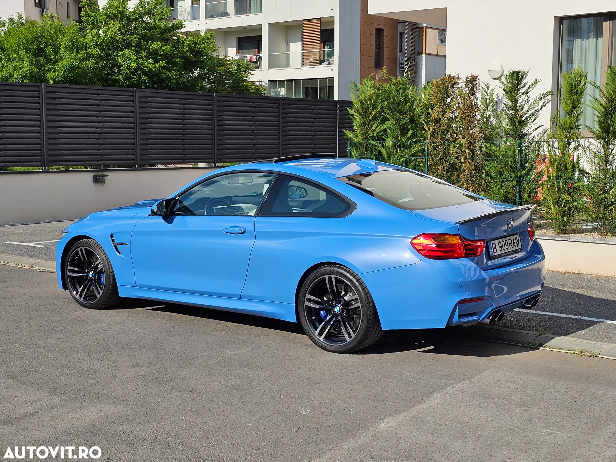 BMW M4 Coupe DKG - 37