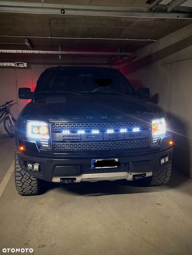 Ford F150 - 4