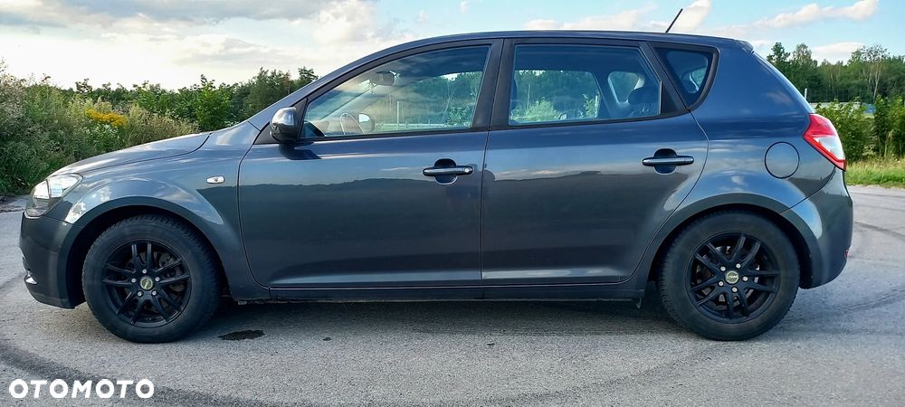 Kia Ceed 1.4 Comfort - 2