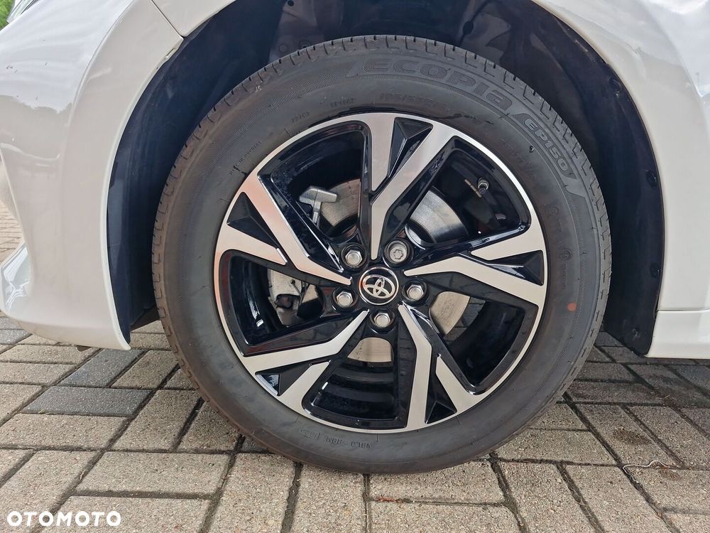 Toyota Yaris Hybrid 1.5 Style - 16