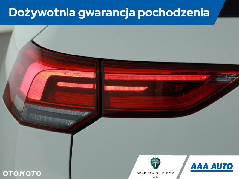 Volkswagen Golf - 21