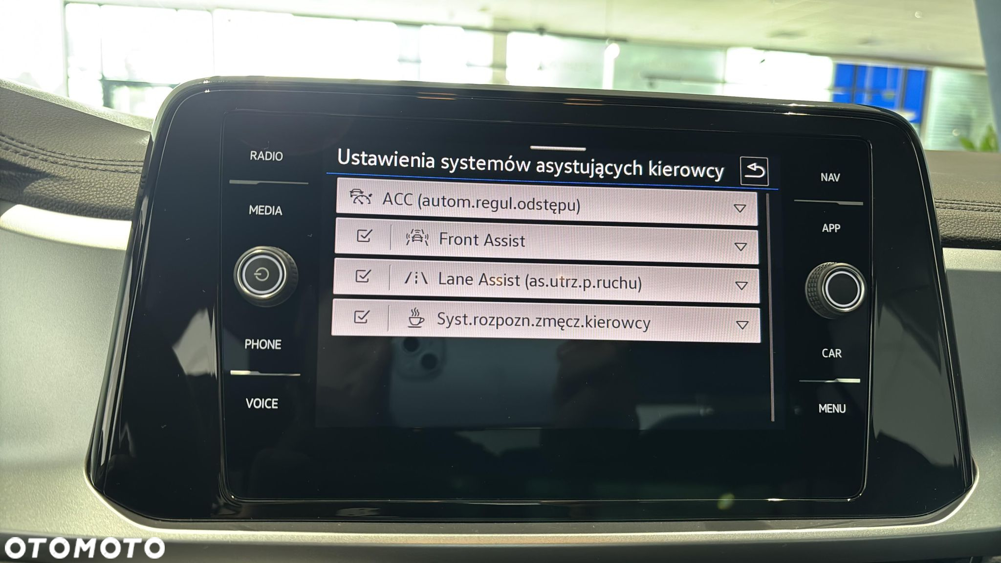 Volkswagen T-Roc 1.0 TSI Life - 20
