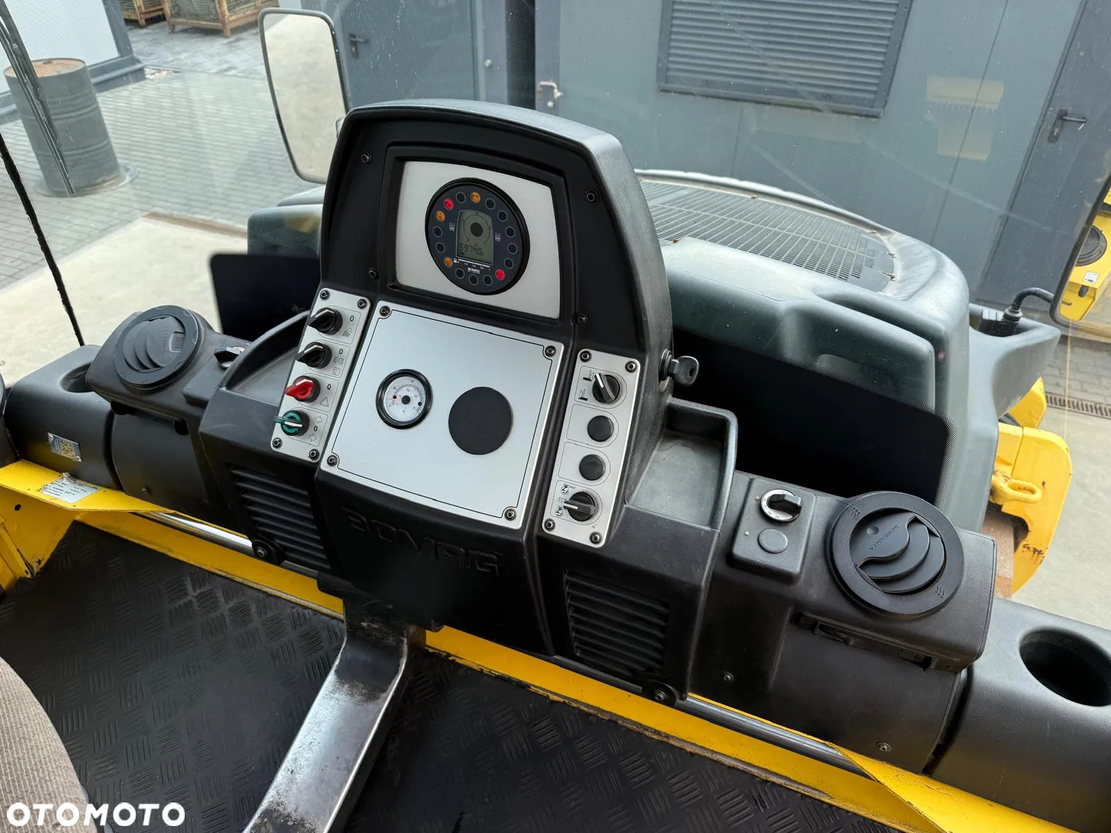 Bomag BW 174 AP-4 - 16
