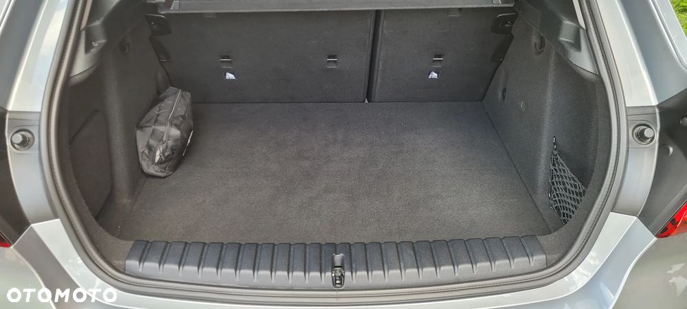 BMW Seria 1 120d Sport Line Shadow - 17