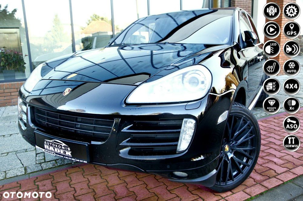 Porsche Cayenne - 1
