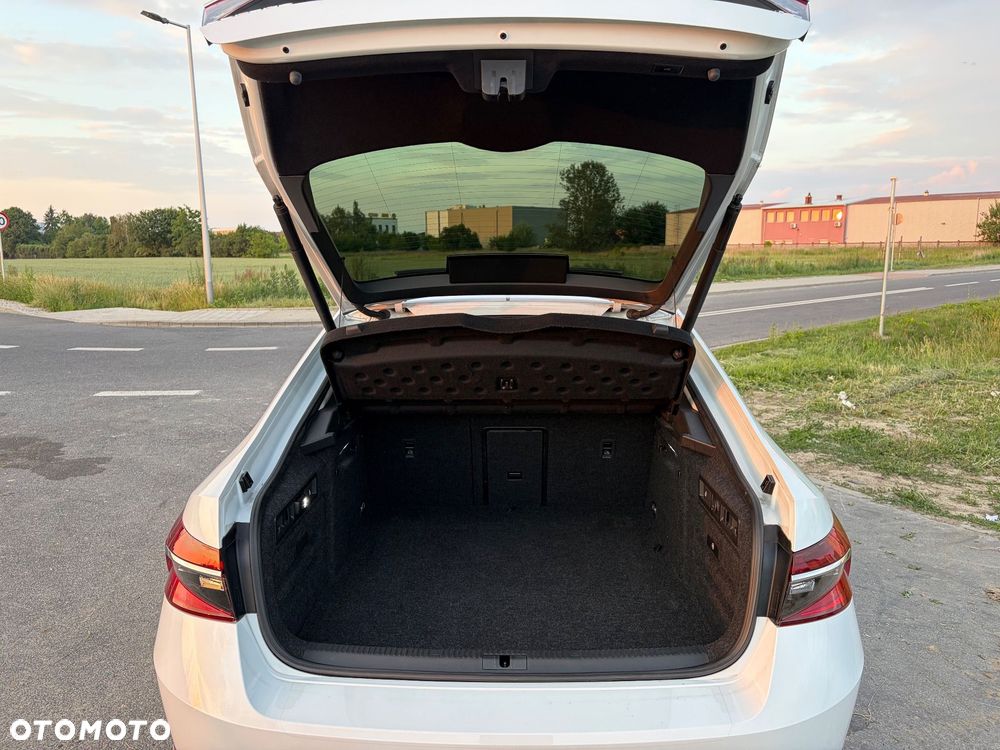 Skoda Superb 1.4 TSI Plug-In Hybrid L&K DSG - 20