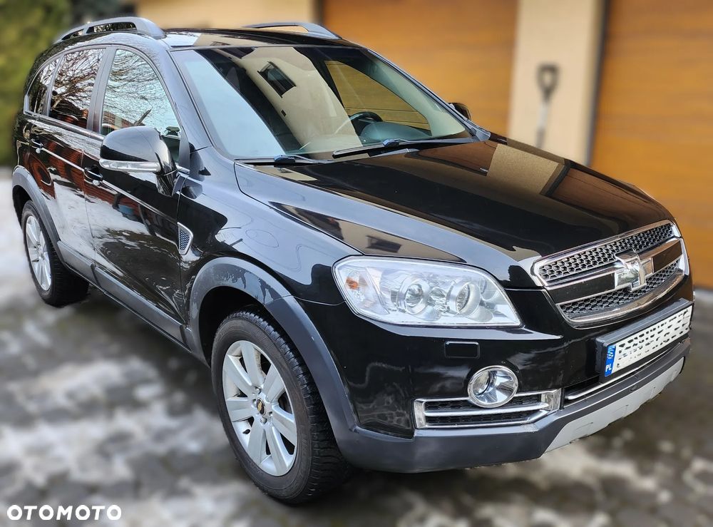 Chevrolet Captiva 3.2 4WD 7 Sitzer LT - 21