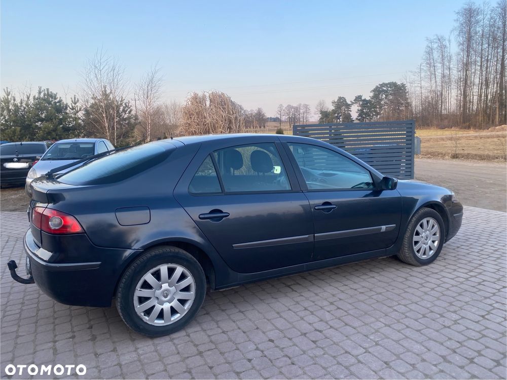 Renault Laguna 1.9 dCi Initiale - 6