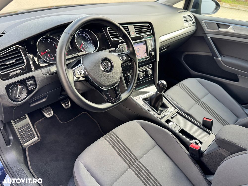 Volkswagen Golf 1.2 TSI BlueMotion Technology Allstar - 12