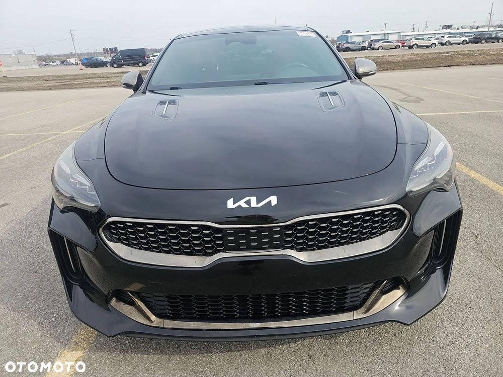Kia Stinger 2.0 T-GDI GT Line - 3