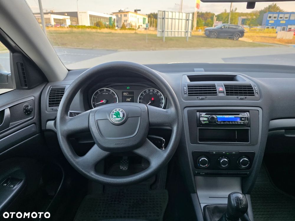 Skoda Octavia 1.4 TSI Ambiente - 21