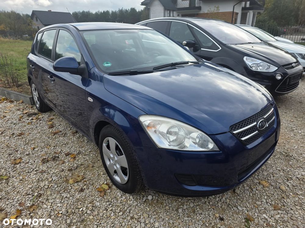 Kia Ceed 1.4 CVVT Attract - 25