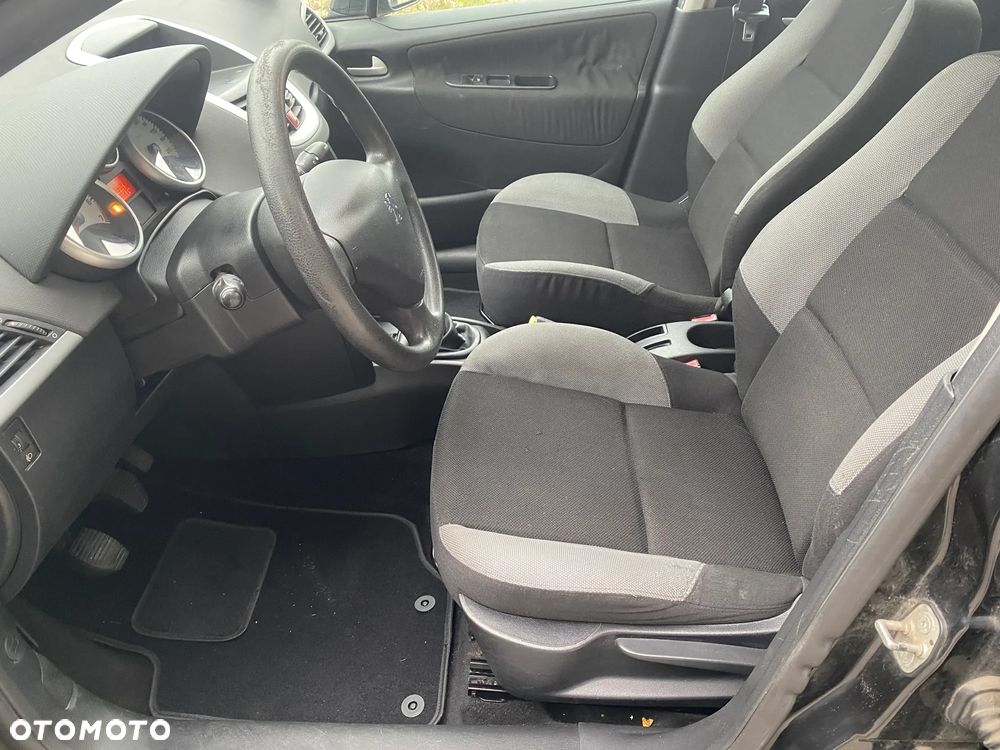 Peugeot 207 1.4 16V Sporty - 13