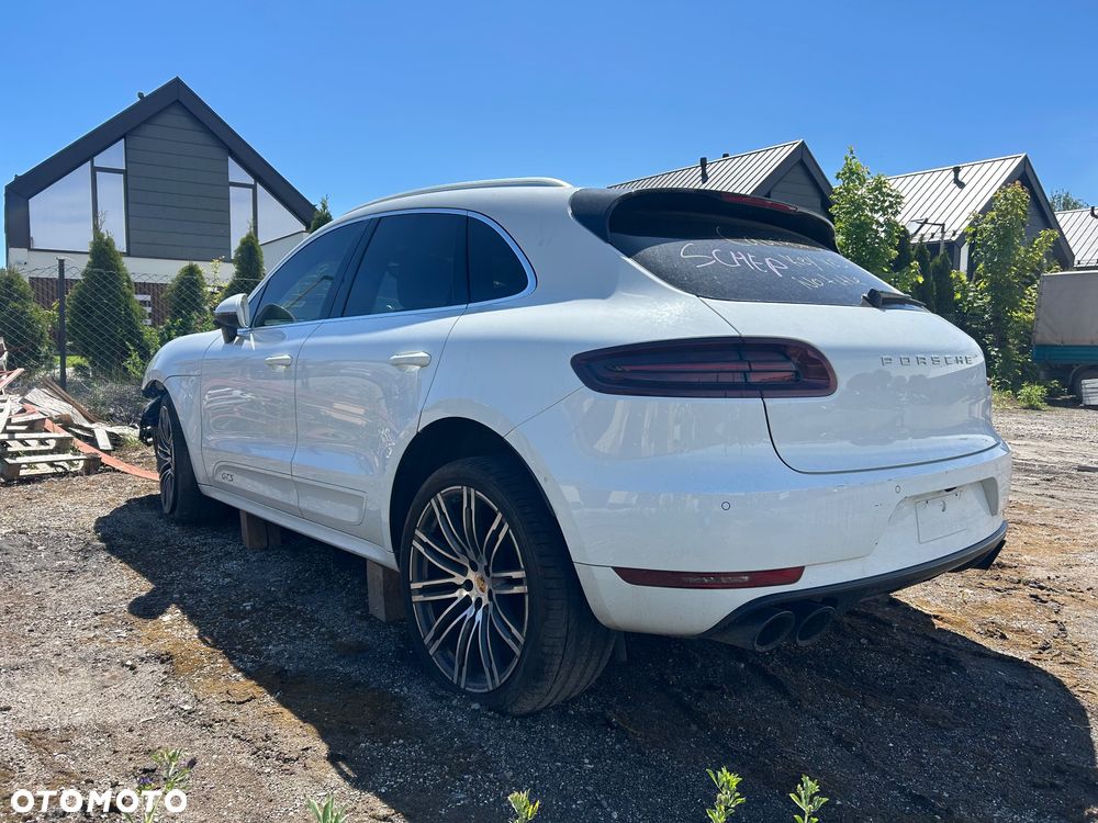 Porsche Macan GTS PDK - 3