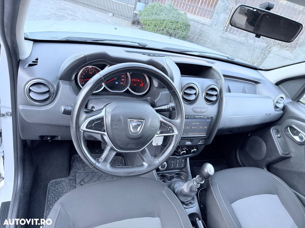 Dacia Duster dCi 110 FAP 4x4 Prestige - 8