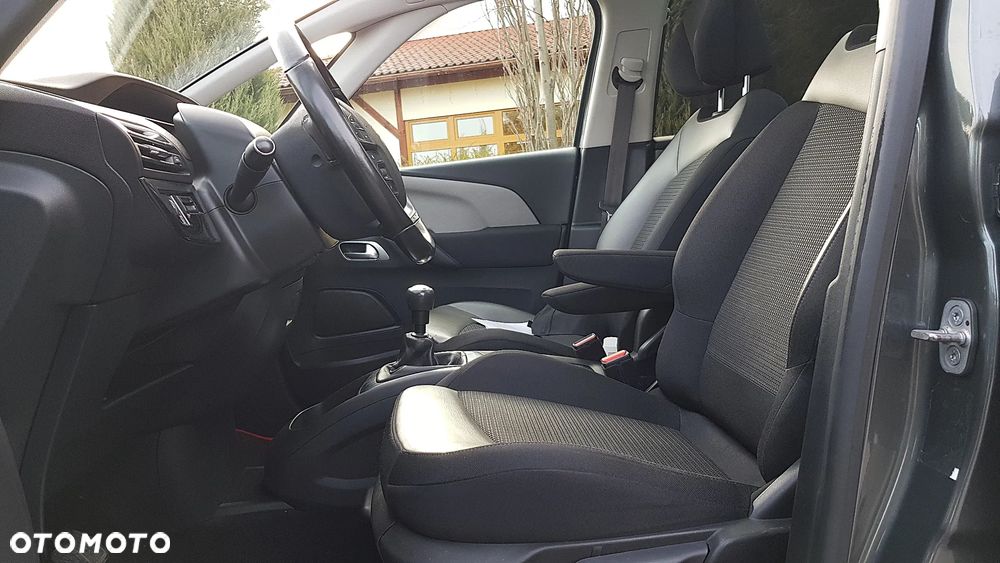 Citroën C4 Picasso 1.6 e-HDi Exclusive - 23