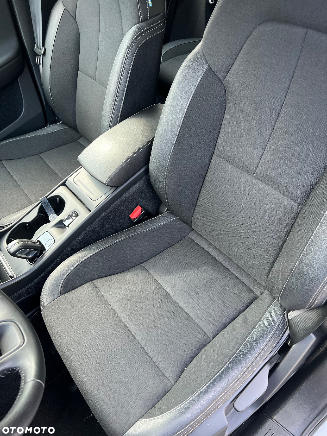Volvo XC 40 T3 Geartronic Momentum Pro - 20