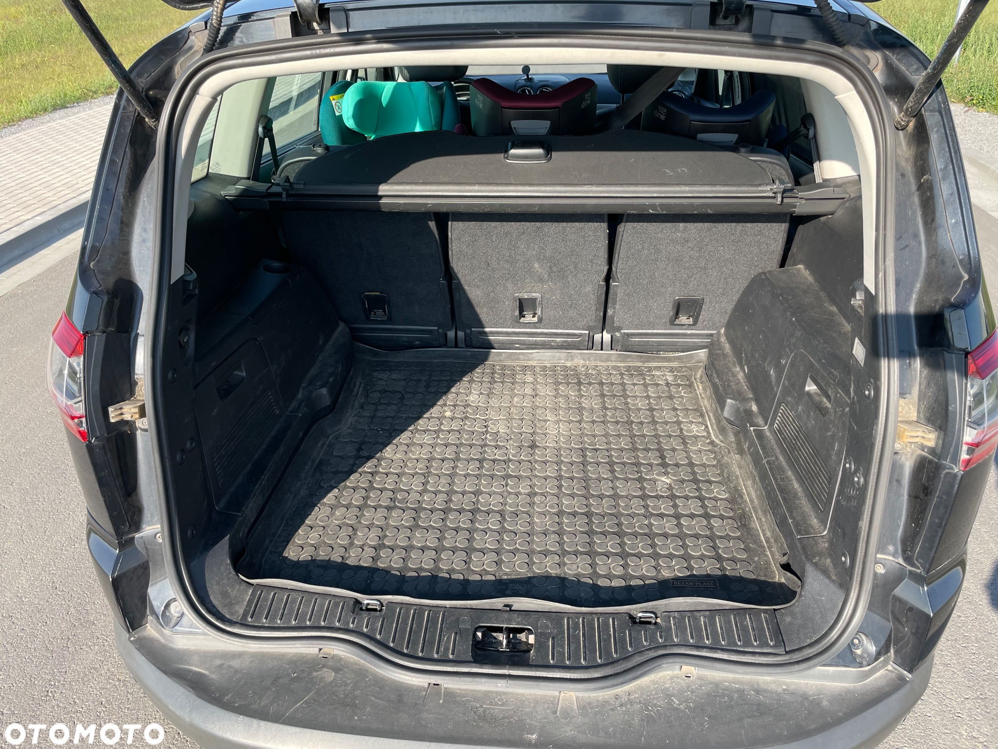 Ford S-Max 2.0 TDCi DPF Titanium - 9