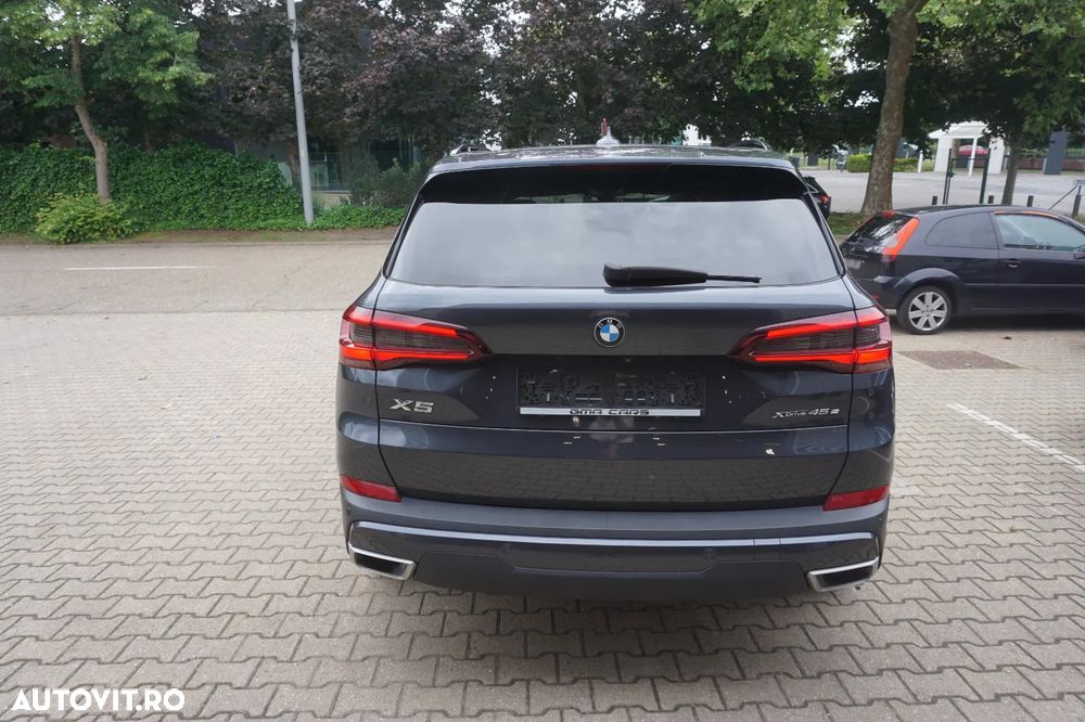 BMW X5 xDrive45e AT PHEV - 4