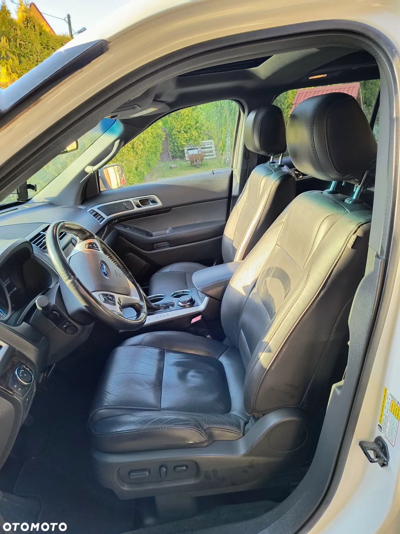 Ford Explorer - 7