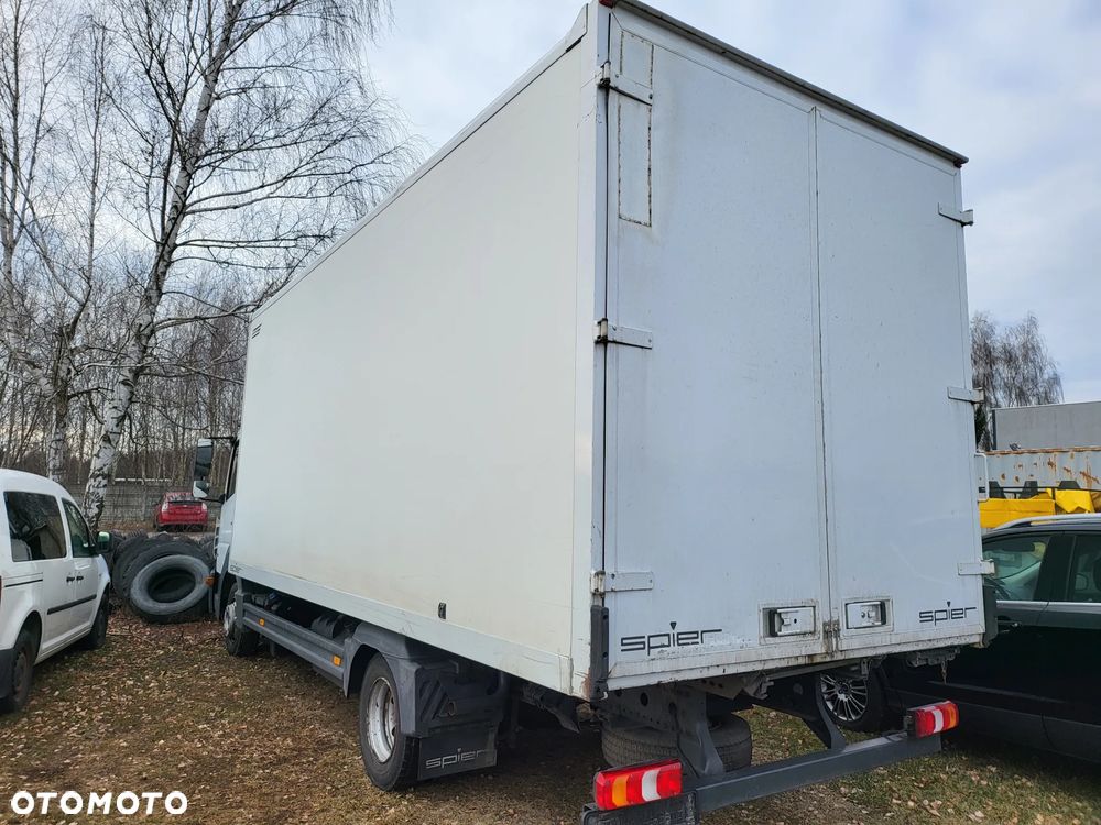 Mercedes-Benz ATEGO - 27