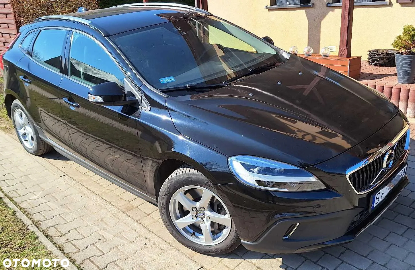 Volvo V40 Cross Country D2 Geartronic Kinetic - 4