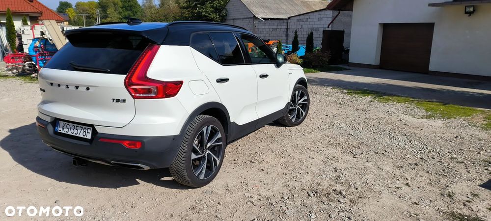 Volvo XC 40 T5 AWD R-Design - 6
