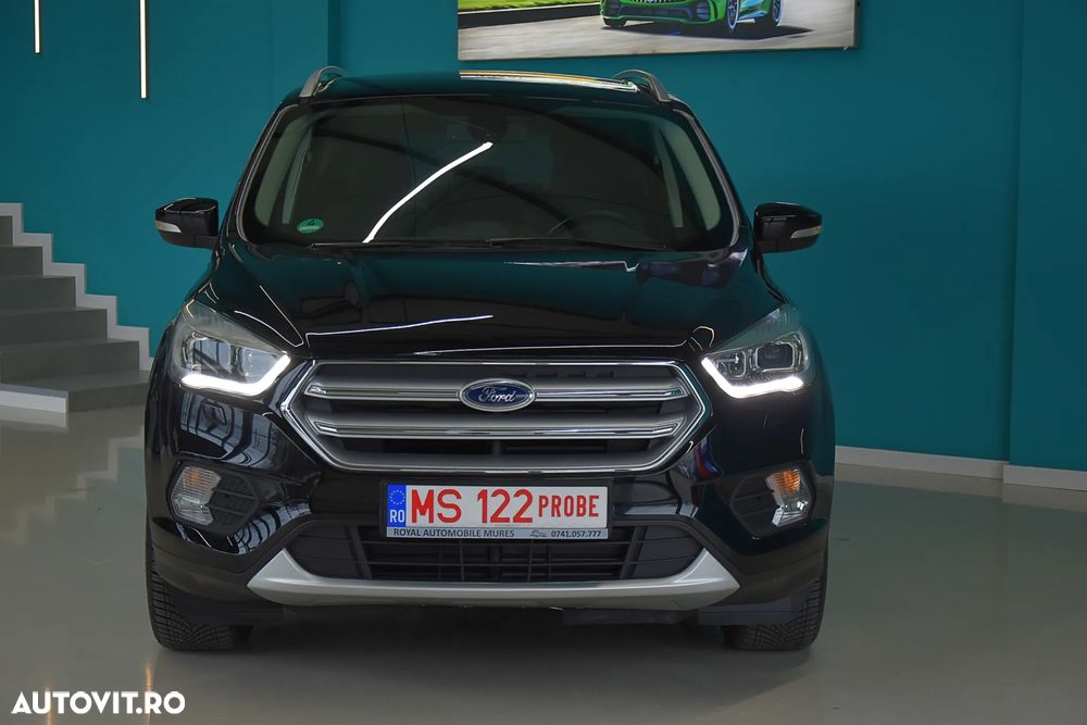 Ford Kuga - 9