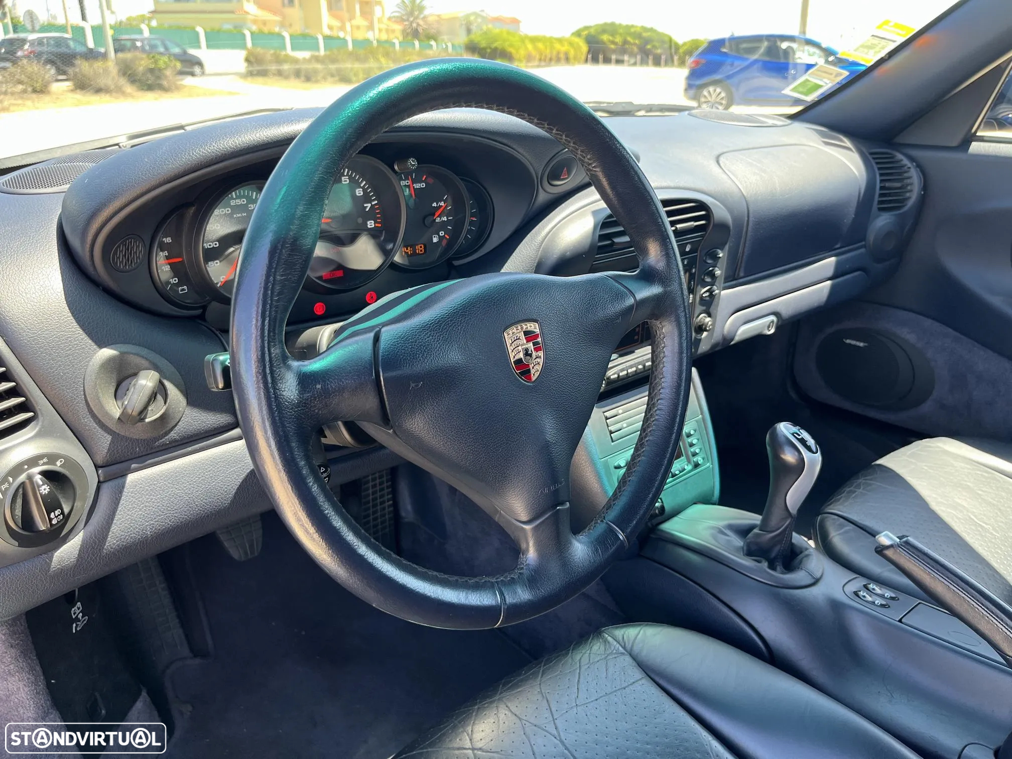 Porsche 911 (996) Carrera 4 Cabrio - 7