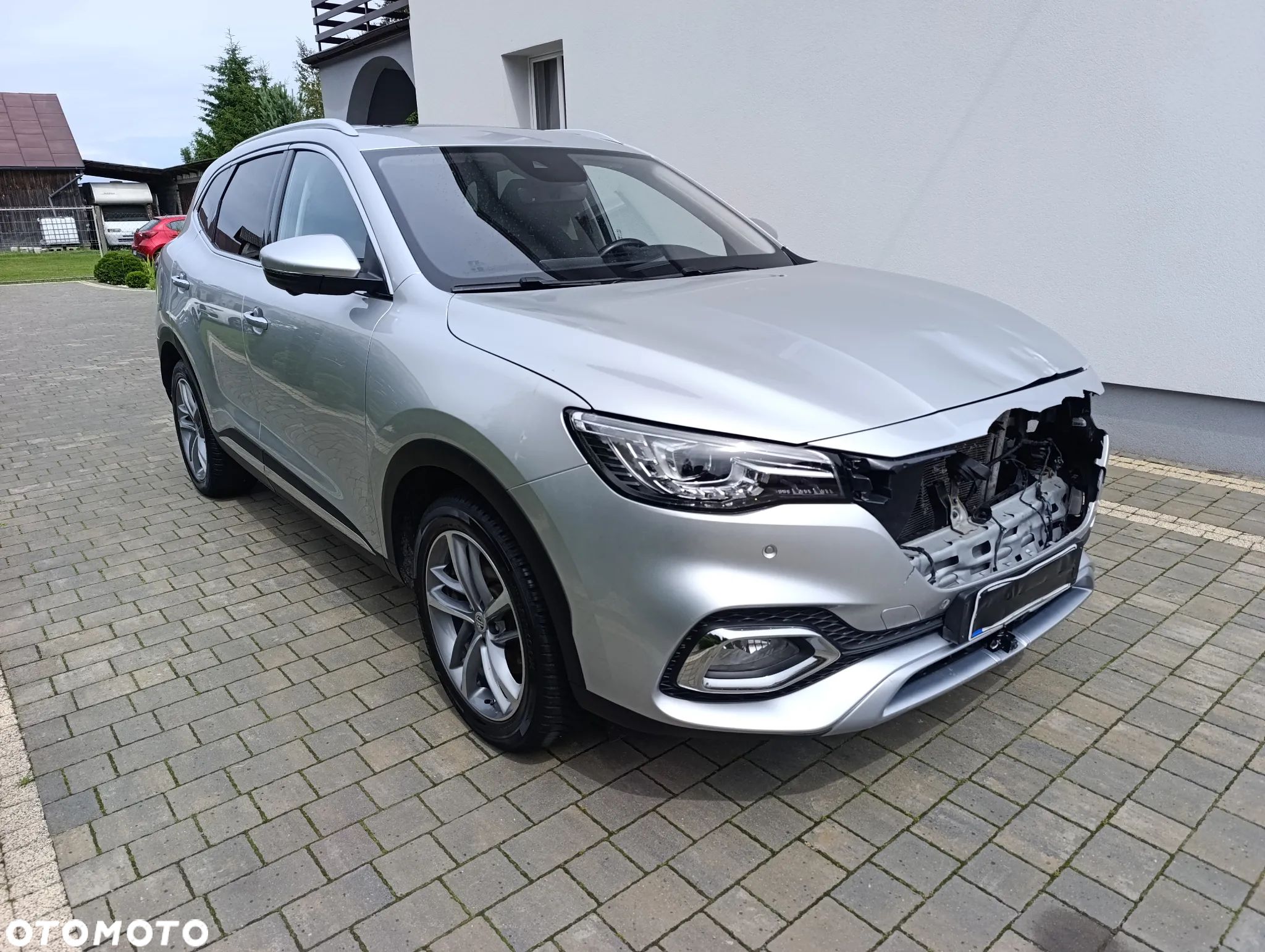 MG EHS 1.5T-GDI PHEV Luxury - 1