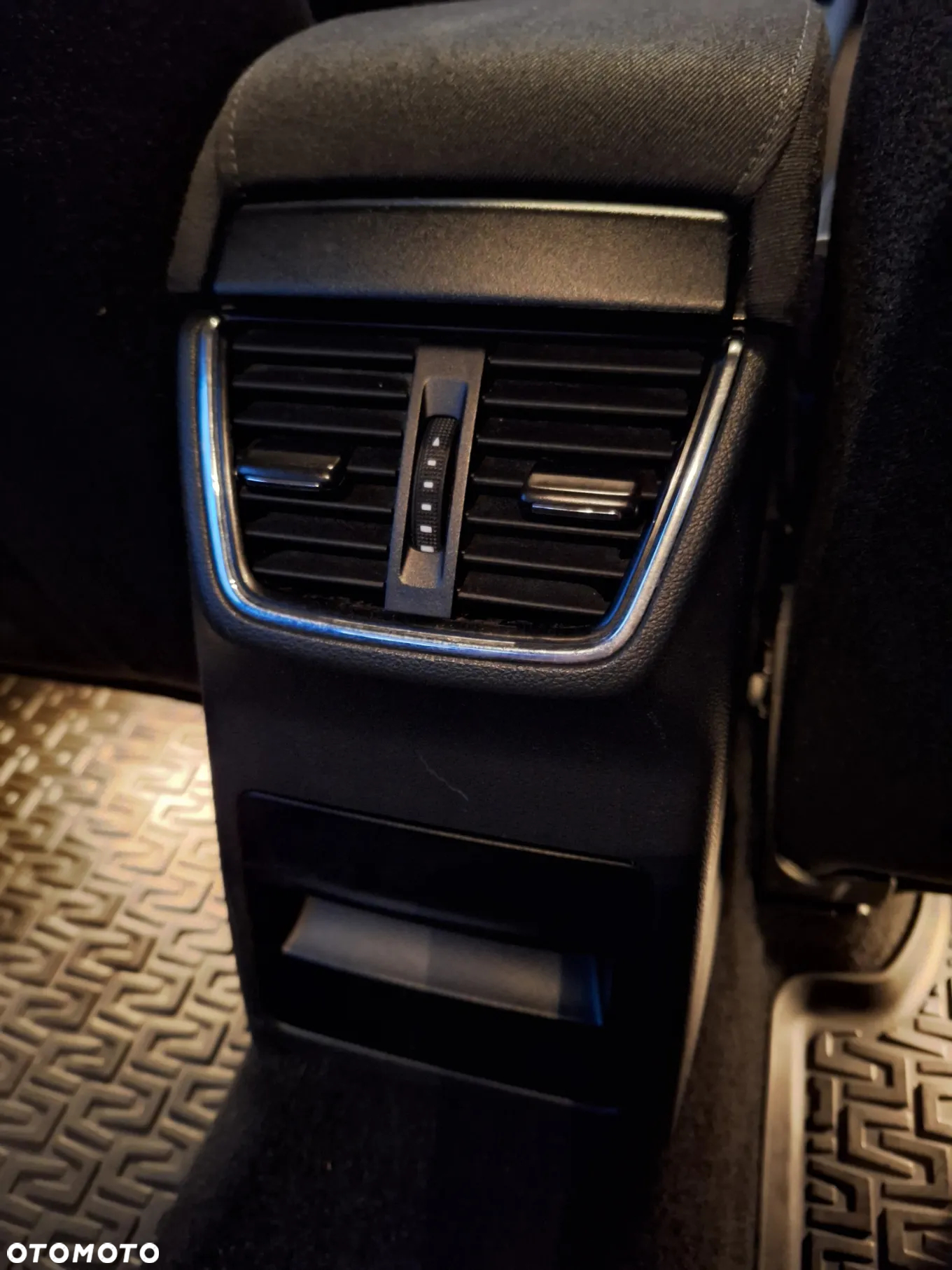 Skoda Octavia 1.5 TSI ACT Ambition - 27