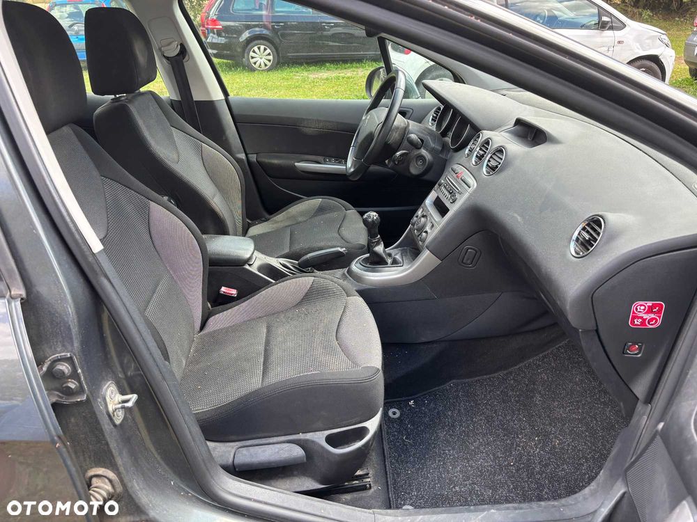 Peugeot 308 - 2