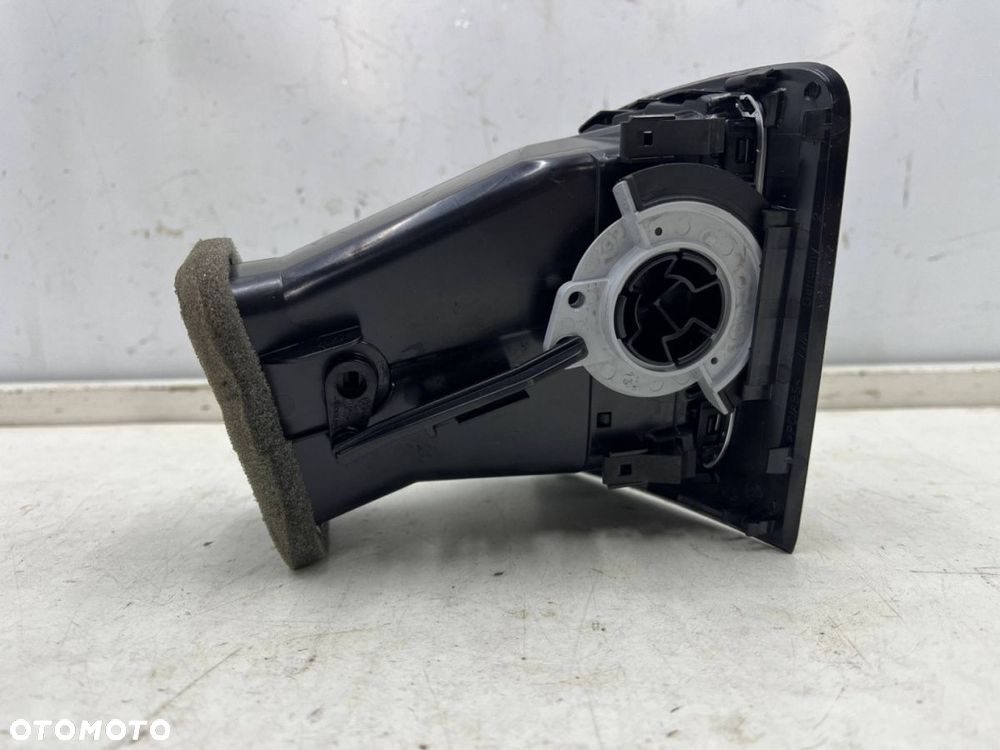 Kratka nawiewu VW Golf 7 VII 12-20r. lewa boczna nadmuchu deski wnętrza 5g1819703g - 7