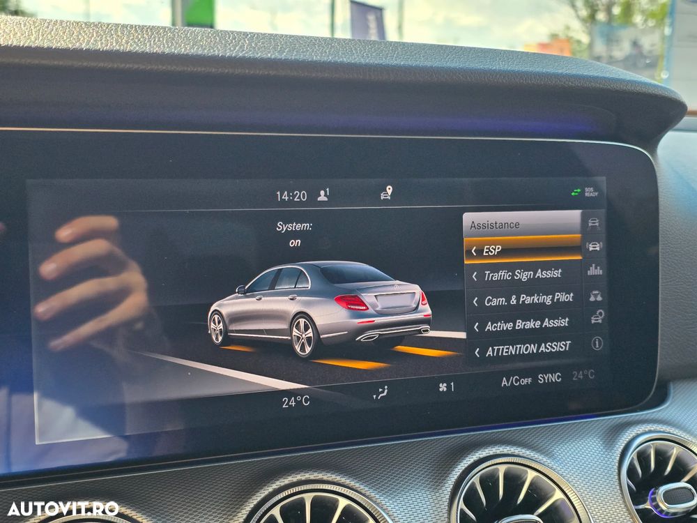 Mercedes-Benz E - 28