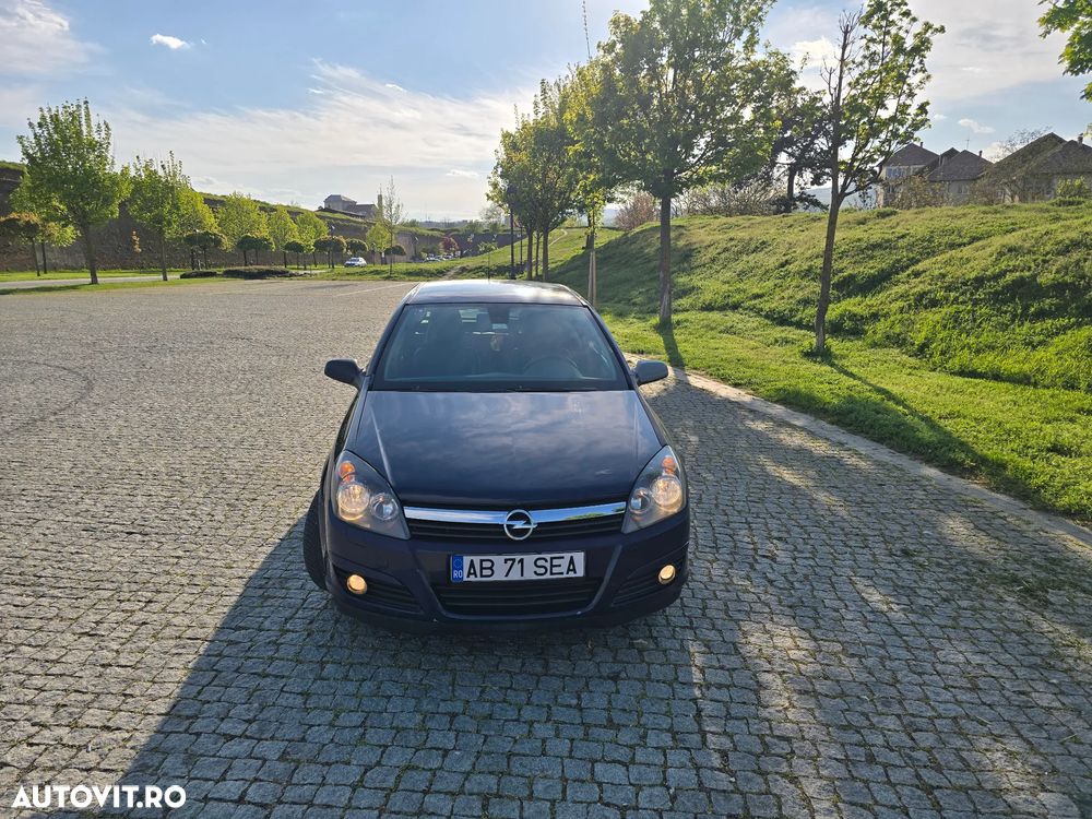 Opel Astra 1.6i Sport - 7