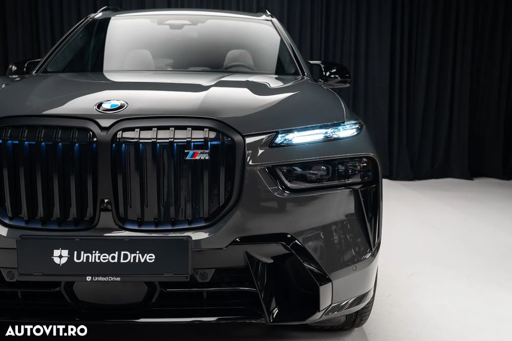 BMW X7 M60i xDrive AT MHEV - 21