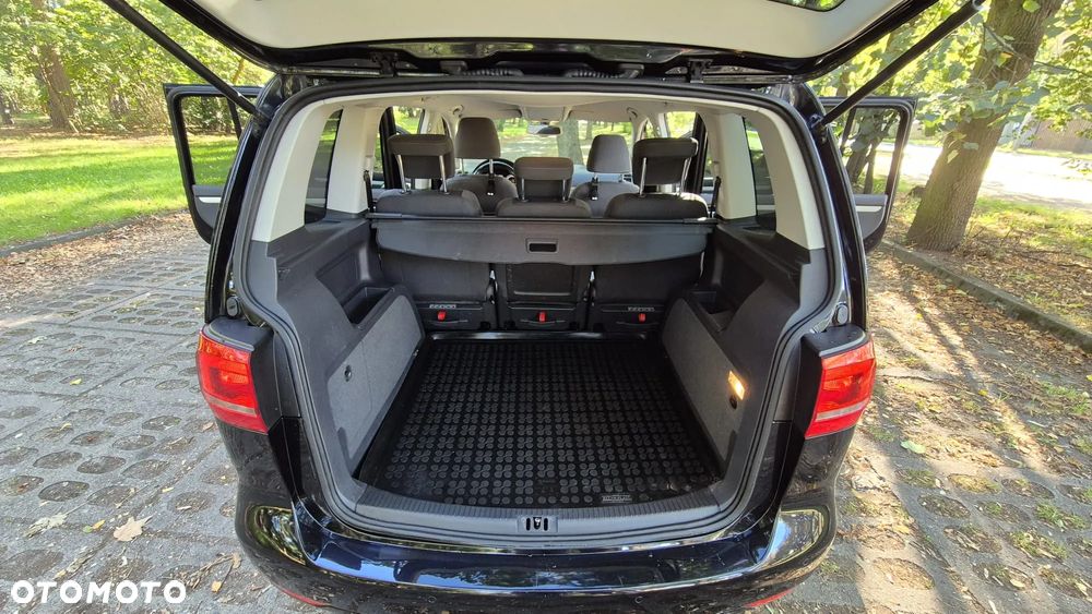 Volkswagen Touran 1.6 TDI DPF Comfortline DSG - 26