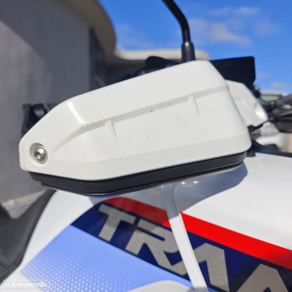 Honda Transalp 750 - 4