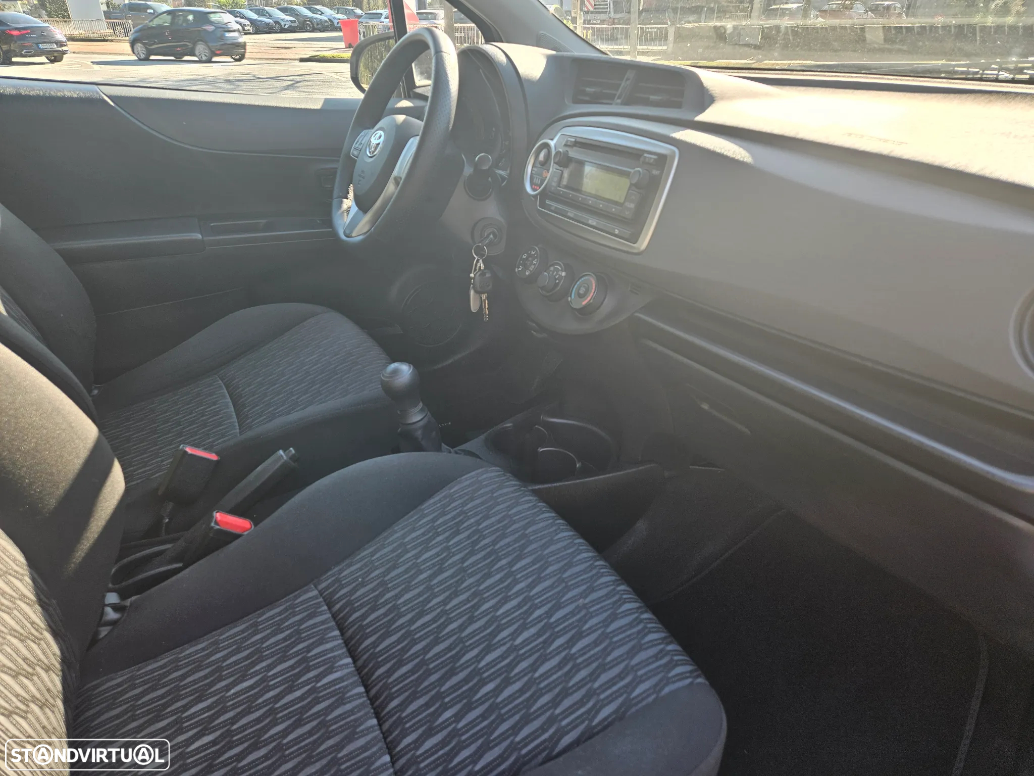 Toyota Yaris 1.0 VVT-i ACtive+AC - 14