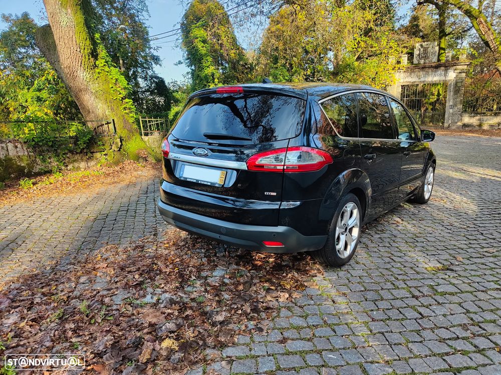 Ford S-Max 2.0 TDCi Titanium 7L 139g - 3