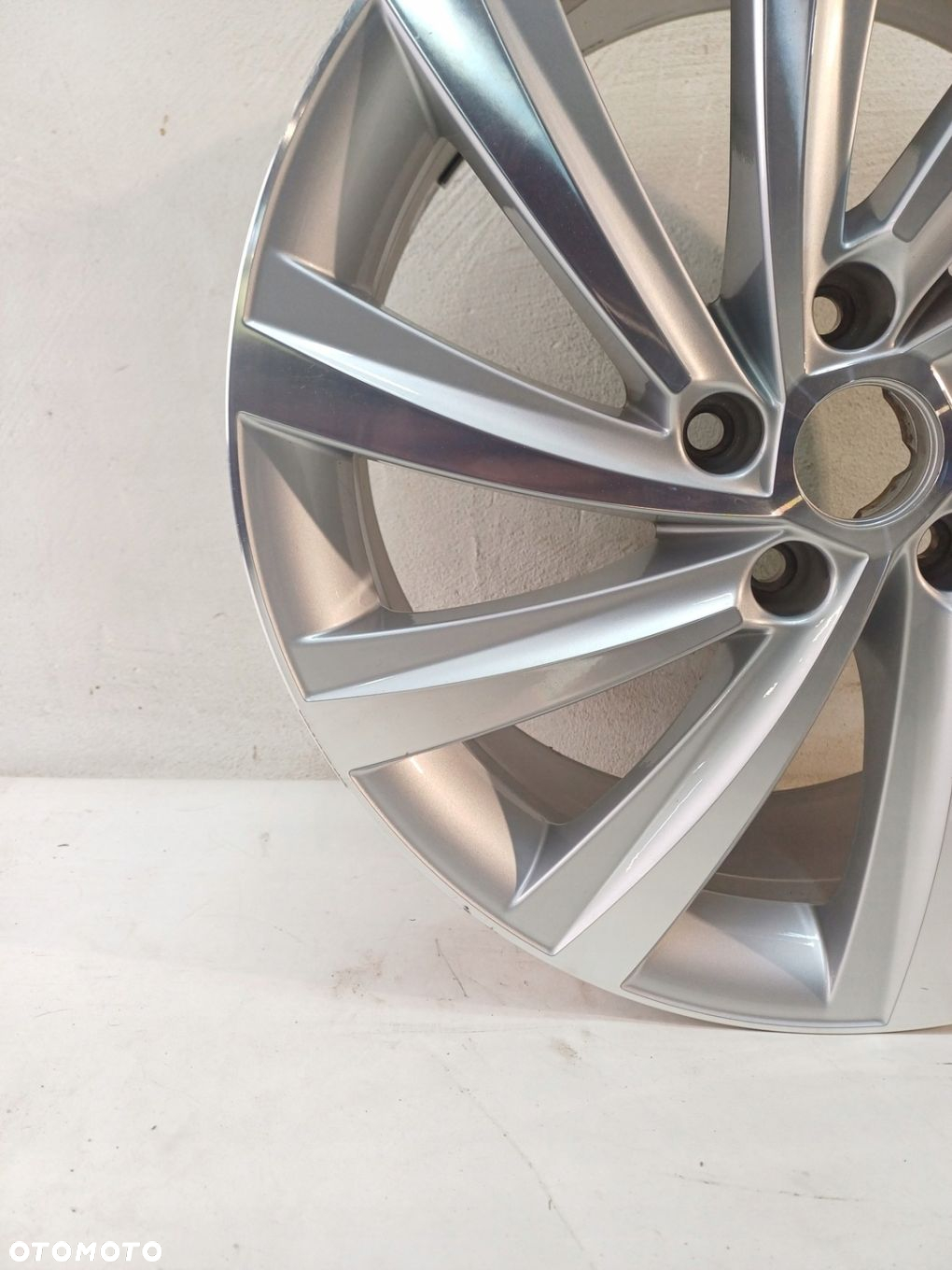 FELGA ALUMINIOWA SKODA OCTAVIA IV 4 7.5" x 18" 5x112 ET 48 - 6