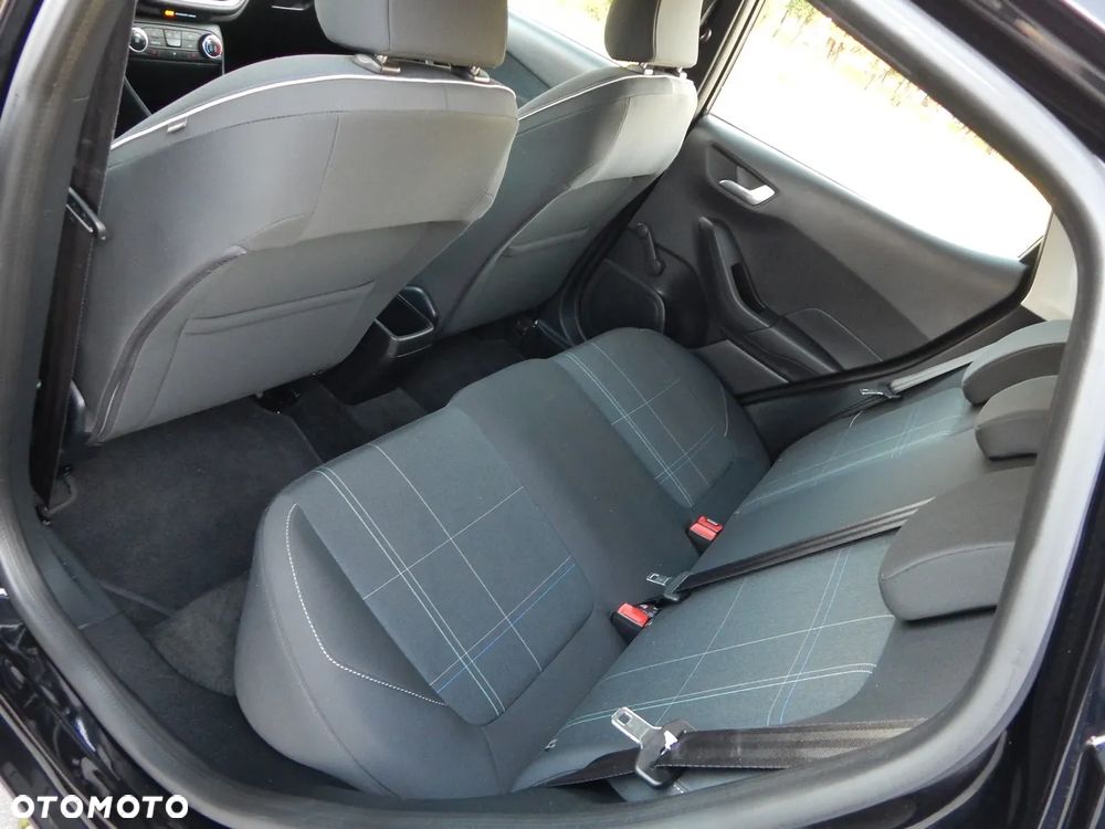 Ford Fiesta 1.1 Trend - 12