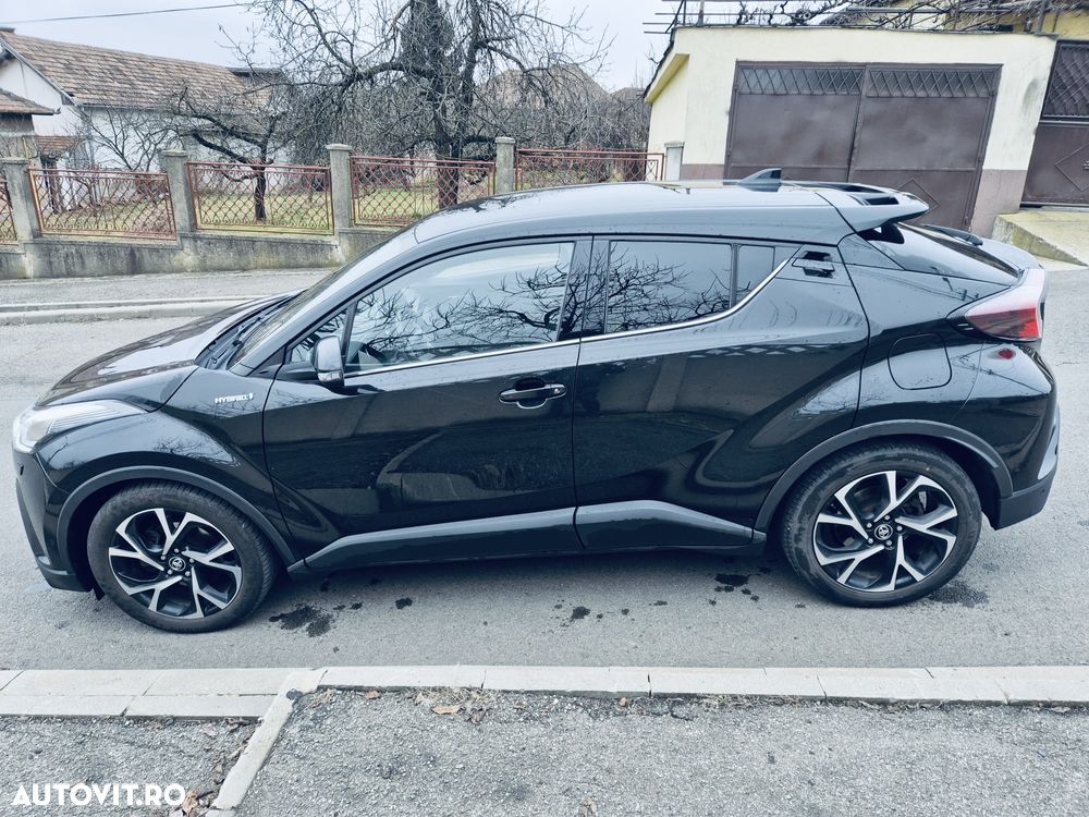 Toyota C-HR Hybrid Style - 8