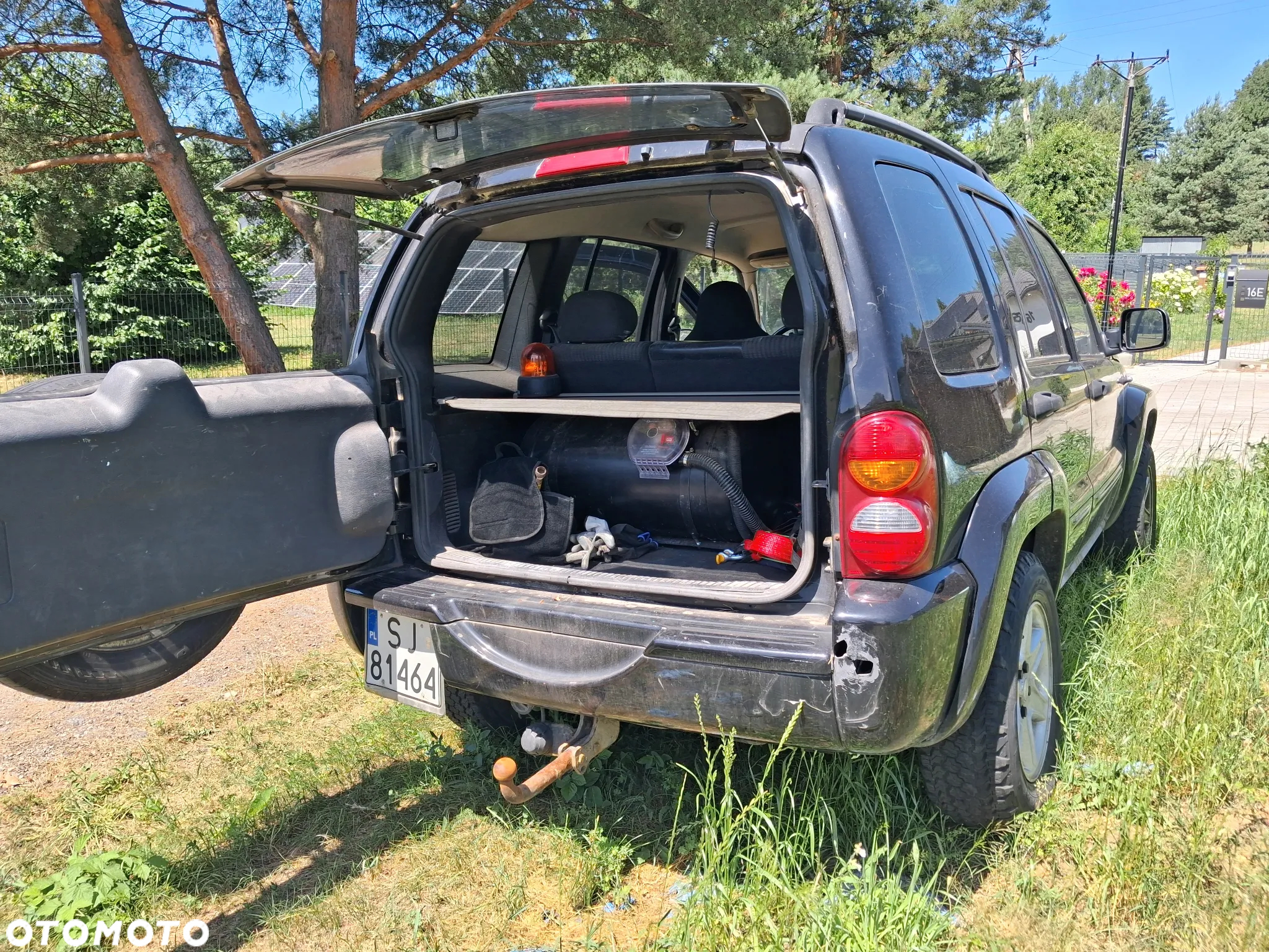 Jeep Liberty 3.7 4x4 - 8