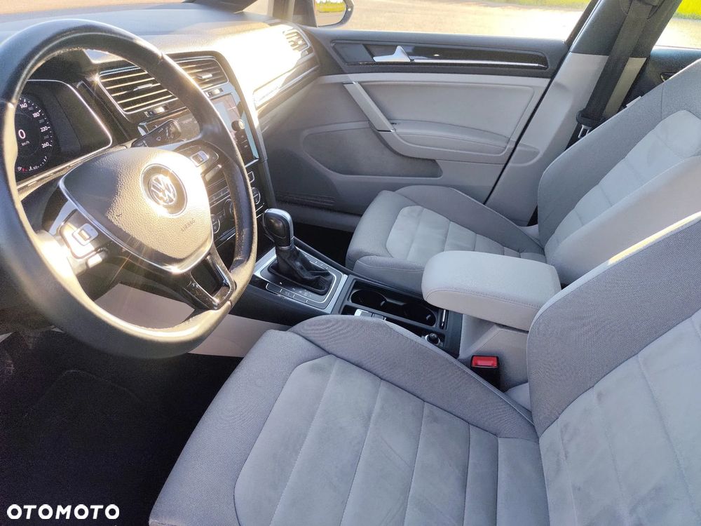 Volkswagen Golf 1.4 TSI BMT Highline DSG - 13