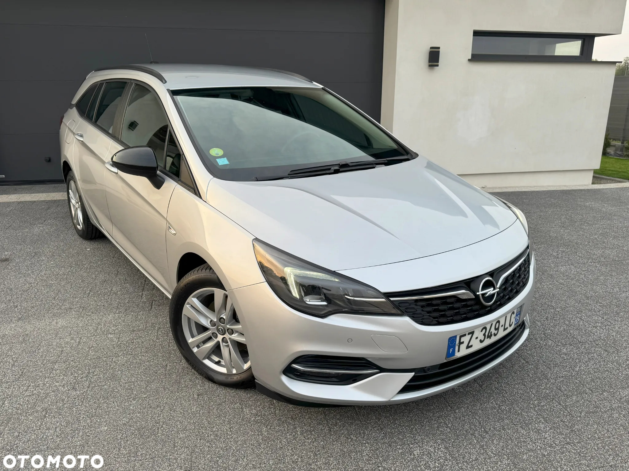 Opel Astra V 1.5 CDTI Edition S&S - 9