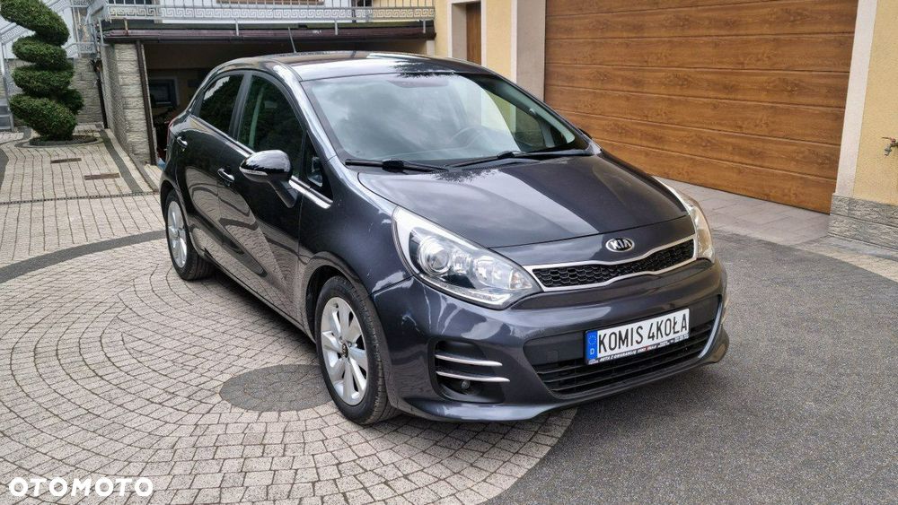 Kia Rio - 8