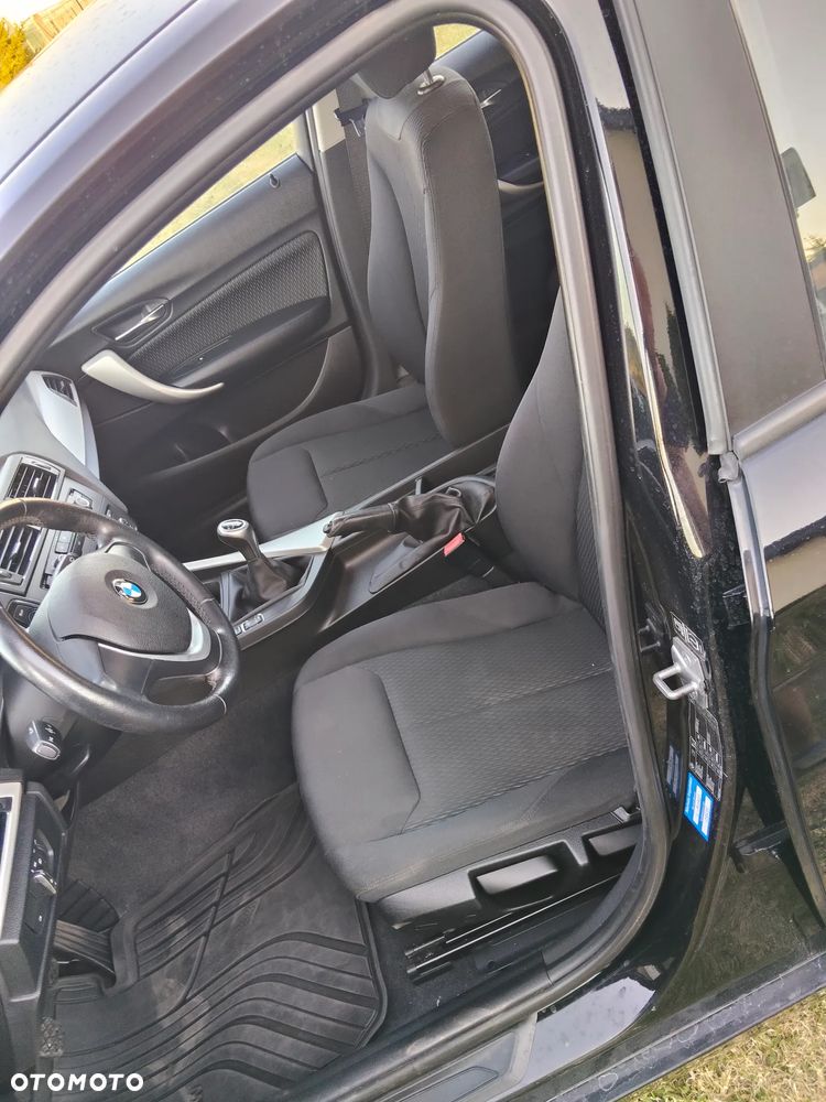 BMW Seria 1 116i - 7